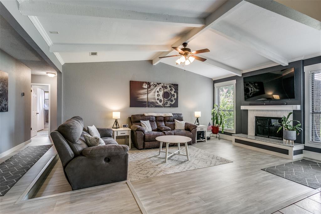 2921 Murphy Drive