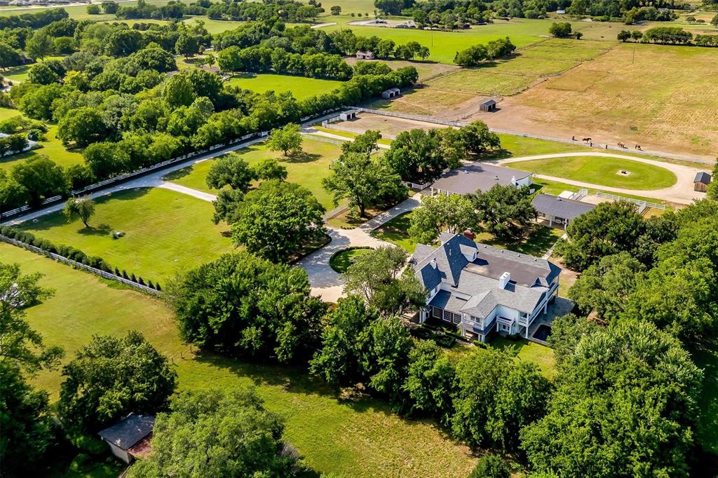 4023 Anns Lane