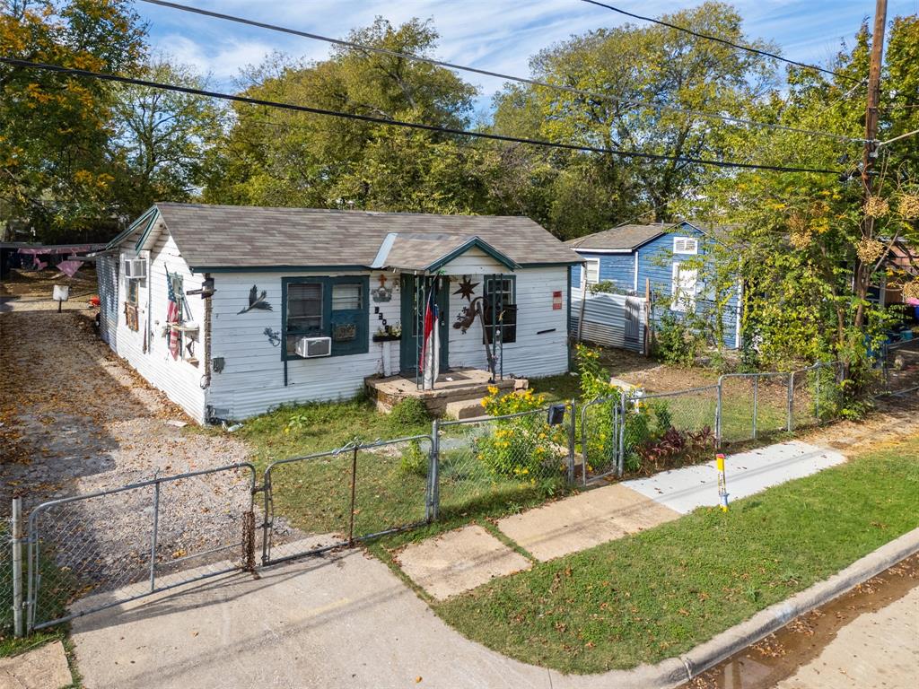 Brantley S Junior - Residential