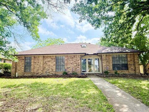 Photo of 3220 COLBY Circle, Mesquite, TX 75149 (MLS # 21252700)
