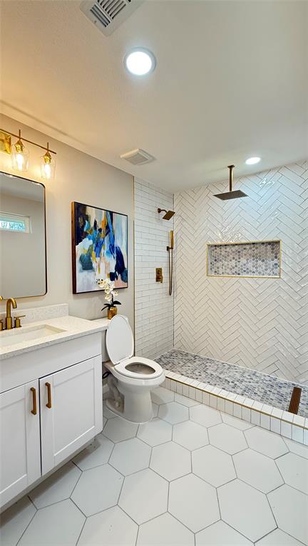 Roanoke Hills - Residential