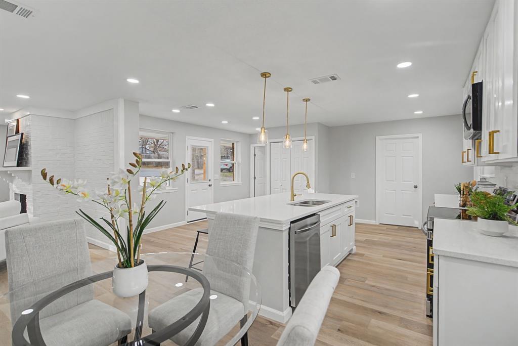 Roanoke Hills - Residential