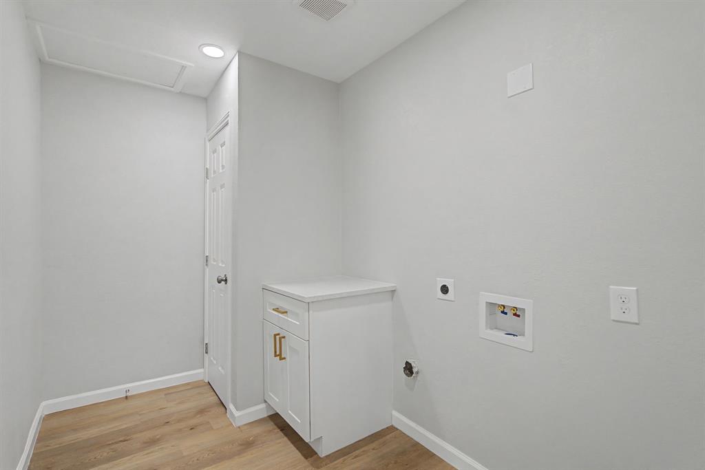 Roanoke Hills - Residential