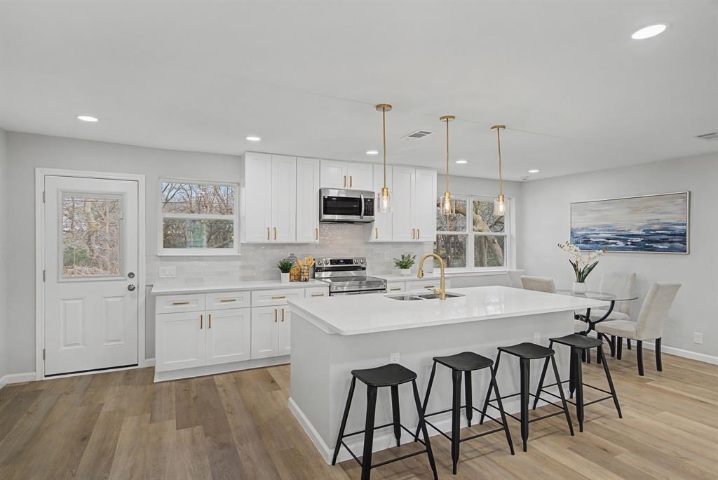 Roanoke Hills - Residential