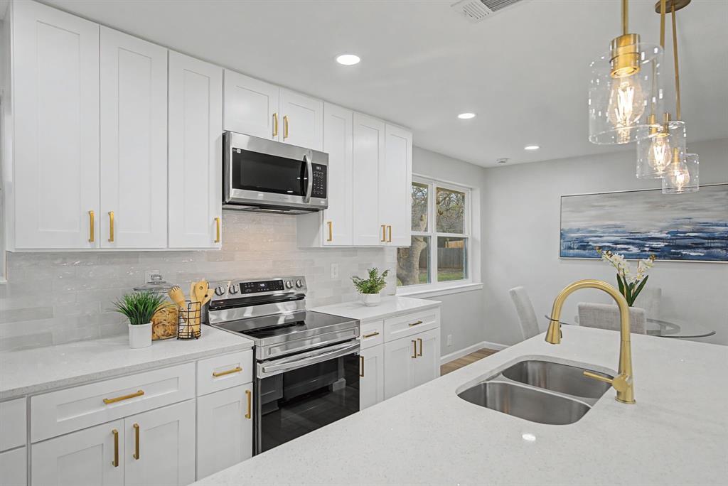 Roanoke Hills - Residential