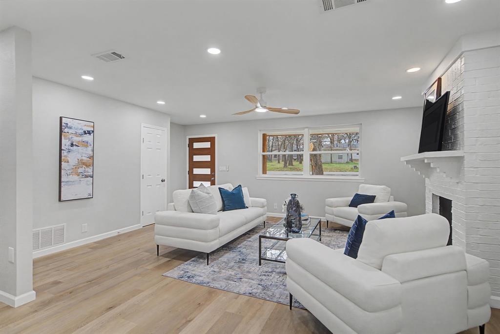 Roanoke Hills - Residential