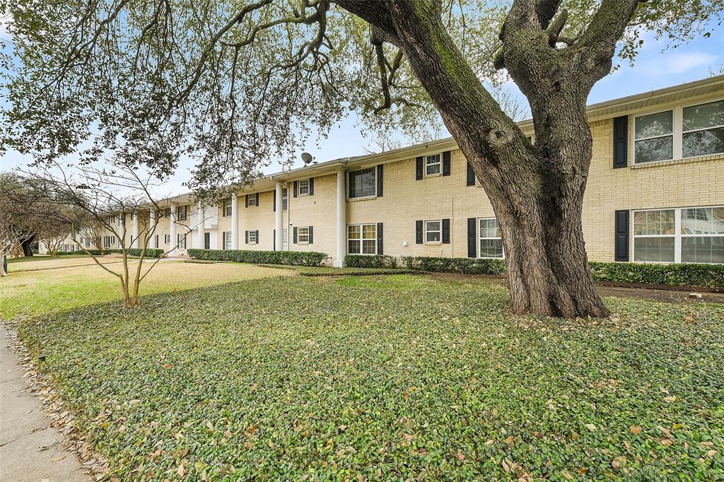 5818 E University Boulevard 223
