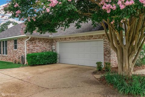 A home in Bossier City