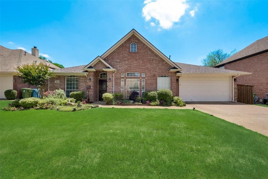 Step into the heart of Flower Mound's Glenwick community and find a single-story sanctuary that blends modern elegance with suburban charm. This home welcomes you with four spacious bedrooms and three full baths, each designed with comfort in mind. The open kitchen, featuring freshly painted cabinets, is a chef's delight, while the sophisticated wood flooring adds a touch of class throughout.

Top-rated schools are just a whisper away, ensuring your family's educational needs are met with excellence. The expansive backyard not only offers a generous storage shade but also the promise of endless outdoor enjoyment. And for the golf aficionados, a prestigious golf course awaits, merely a mile's leisurely stroll from your doorstep. Fresh paint, new carpets, and a serene neighborhood—this home is ready for you to lease and create lasting memories.
Pet allowed up to 50LBS.