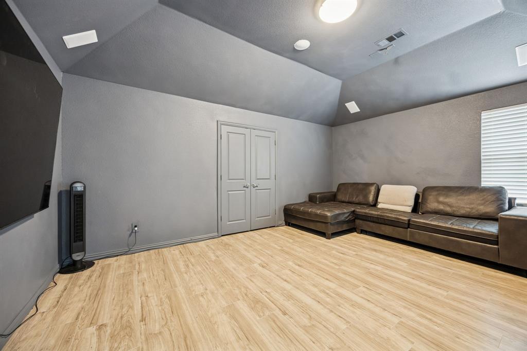 Woodbridge Ph 22b - Residential