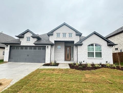 A home in Waxahachie