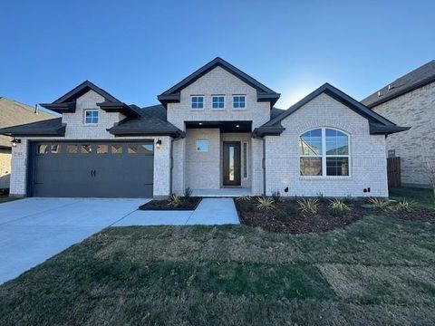 A home in Waxahachie