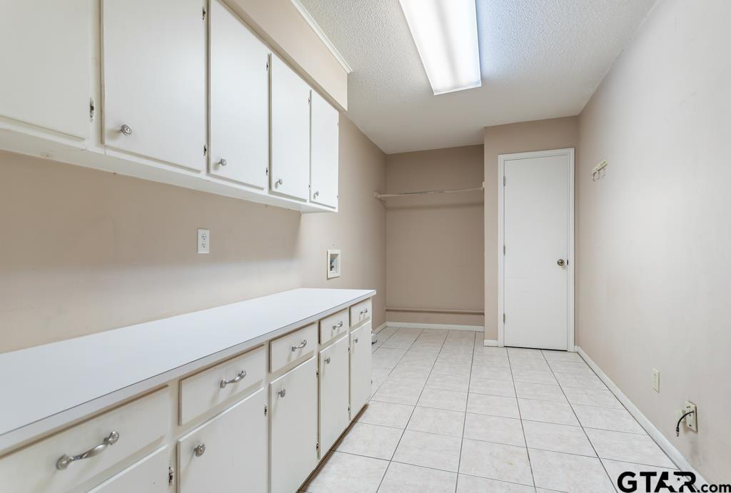 Hide A Way Lake - Residential