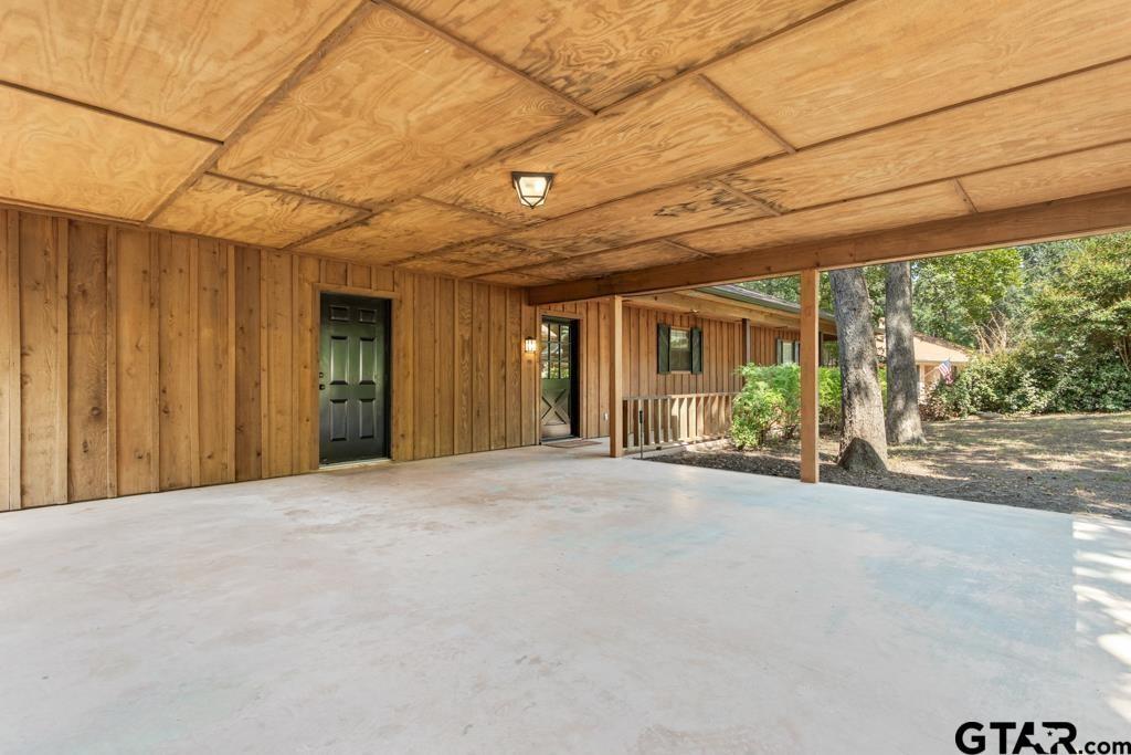 Hide A Way Lake - Residential