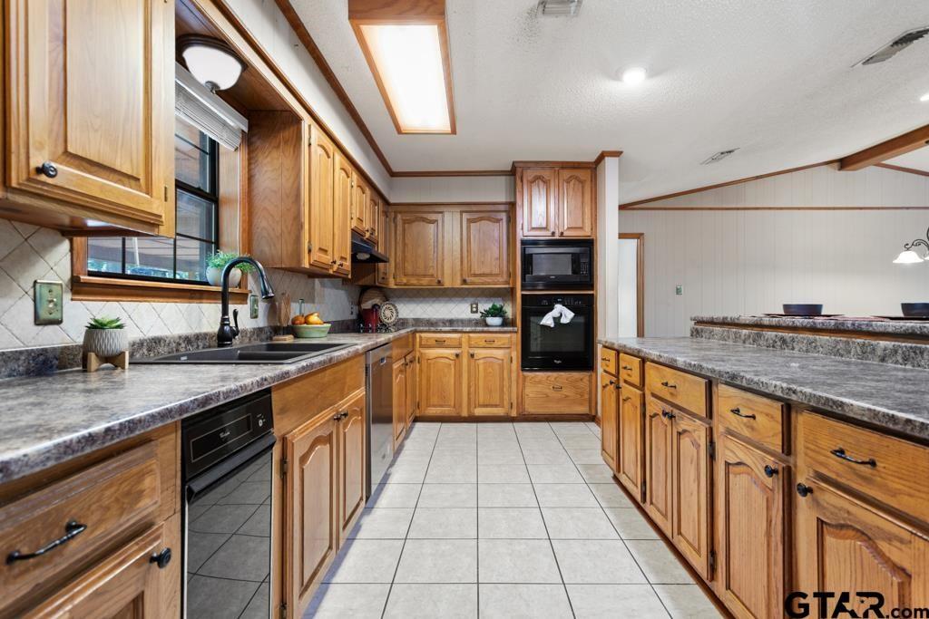 Hide A Way Lake - Residential