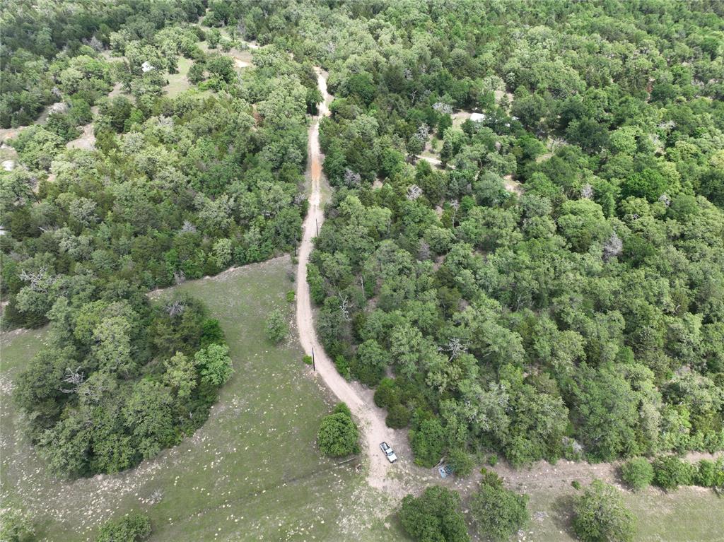 555 Private Road 3428