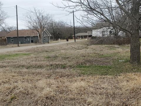 1301 Franklin Bonham TX 75418