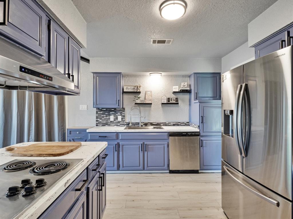 Dal-View 04 - Residential