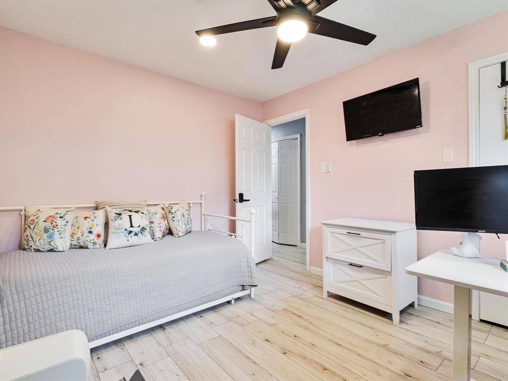 Dal-View 04 - Residential