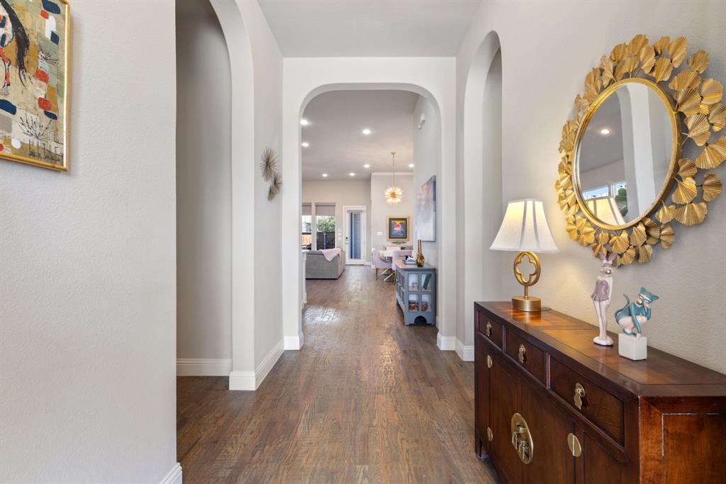 9010 Habersham Drive