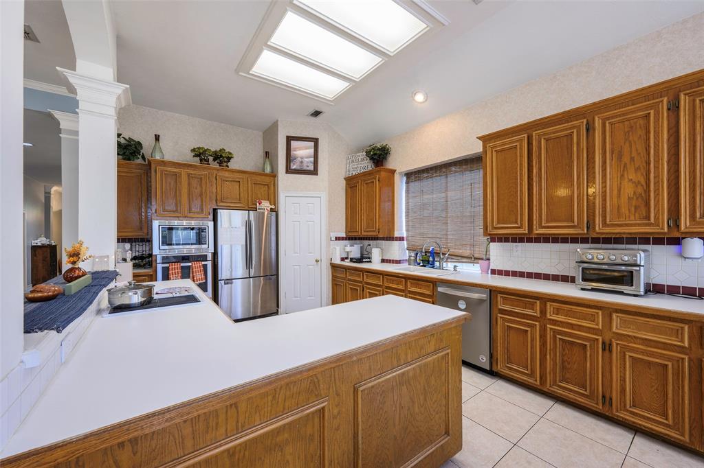3900 Silkwood Trail