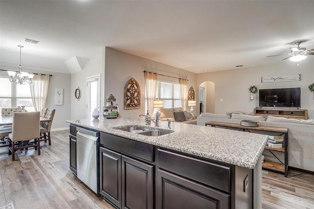 Mountain Vly Lake #a, C Ph 3, 4 - Residential