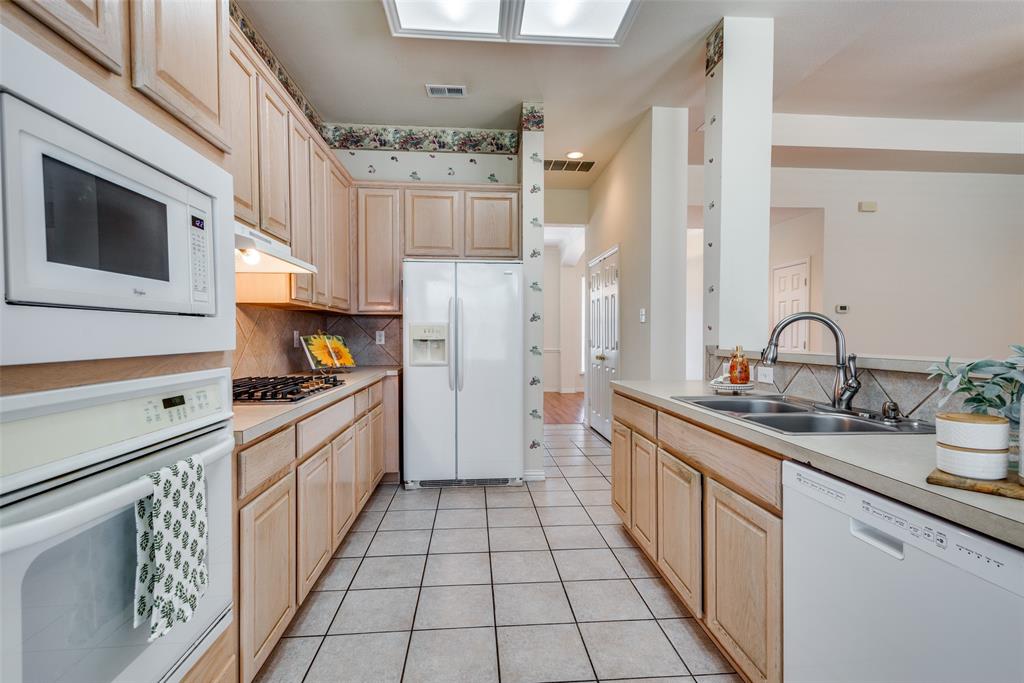 1807 Pecan Grove