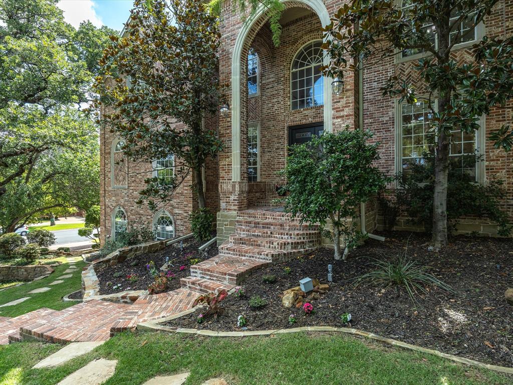 4105 Inwood Lane