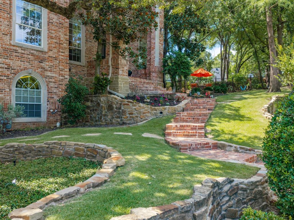 4105 Inwood Lane