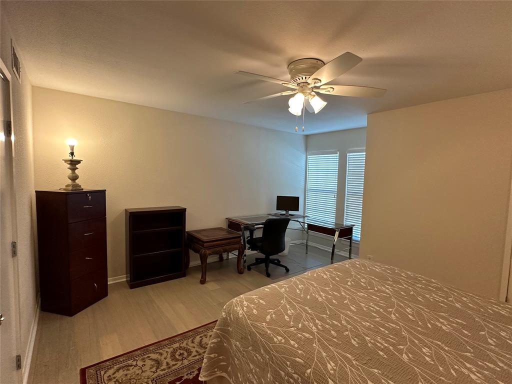 Hood Street Twnhs Condo - Residential Lease