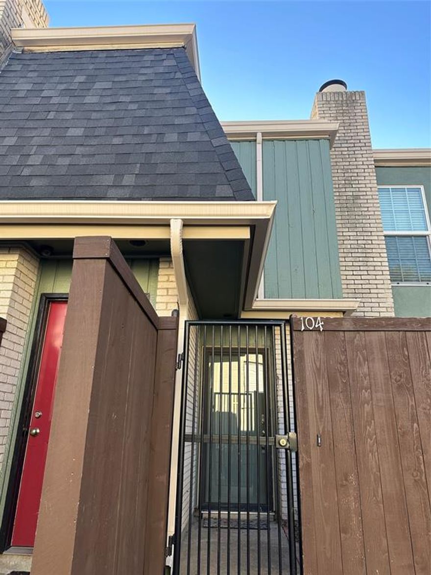 FULLY FURNISHED one-bedroom condo in an ideally-located neighborhood, just steps to Turtle Creek and Katy Trail. Quiet interior unit with a private courtyard offers space for gardening and seating. First floor has an open layout, and consists of a living area with a fireplace, tile floor, flat screen TV, dining area, and fully equipped kitchen. Second floor has a large bedroom with walk-in closet, laundry room and a full bathroom. One reserved parking space and there are guest parking lots available, complete with a community pool. Close to Tollway &35, restaurants, shops, and entertainment. The owner also considers shorter leases or unfurnished leases.