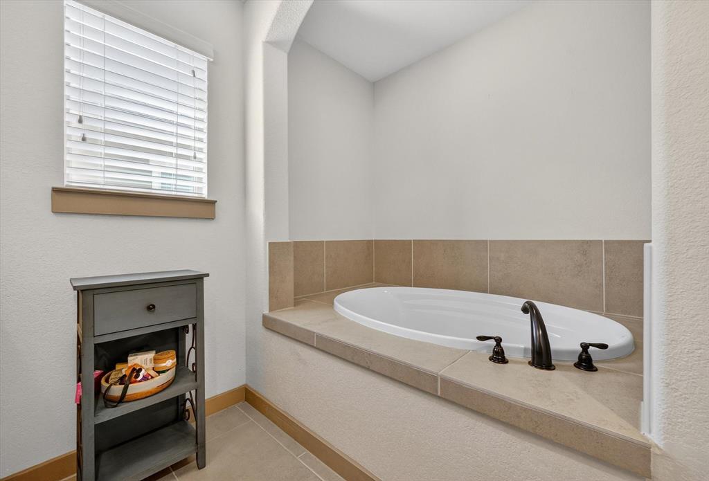 MANCHESTER HEIGHTS - Residential