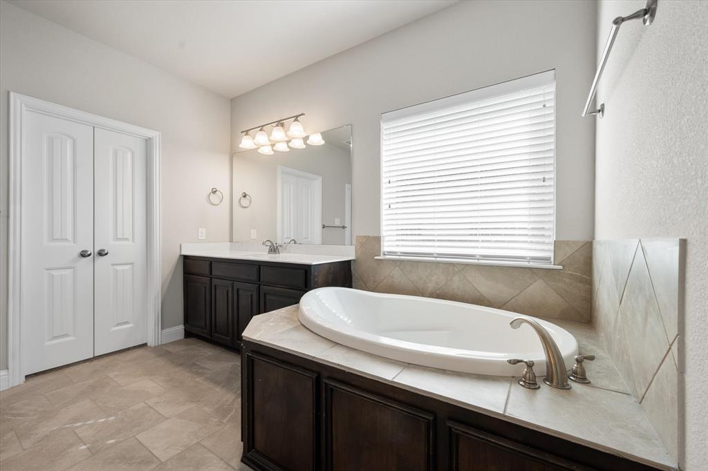 Seven Oaks - Residential