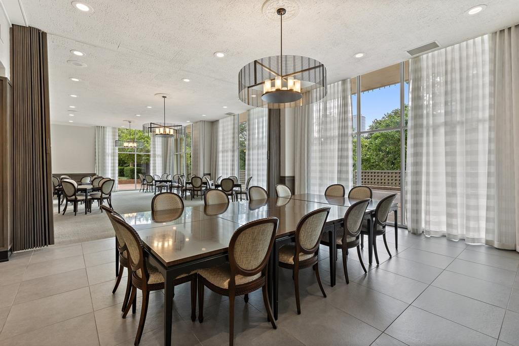 Park Towers Condominiums - Residential