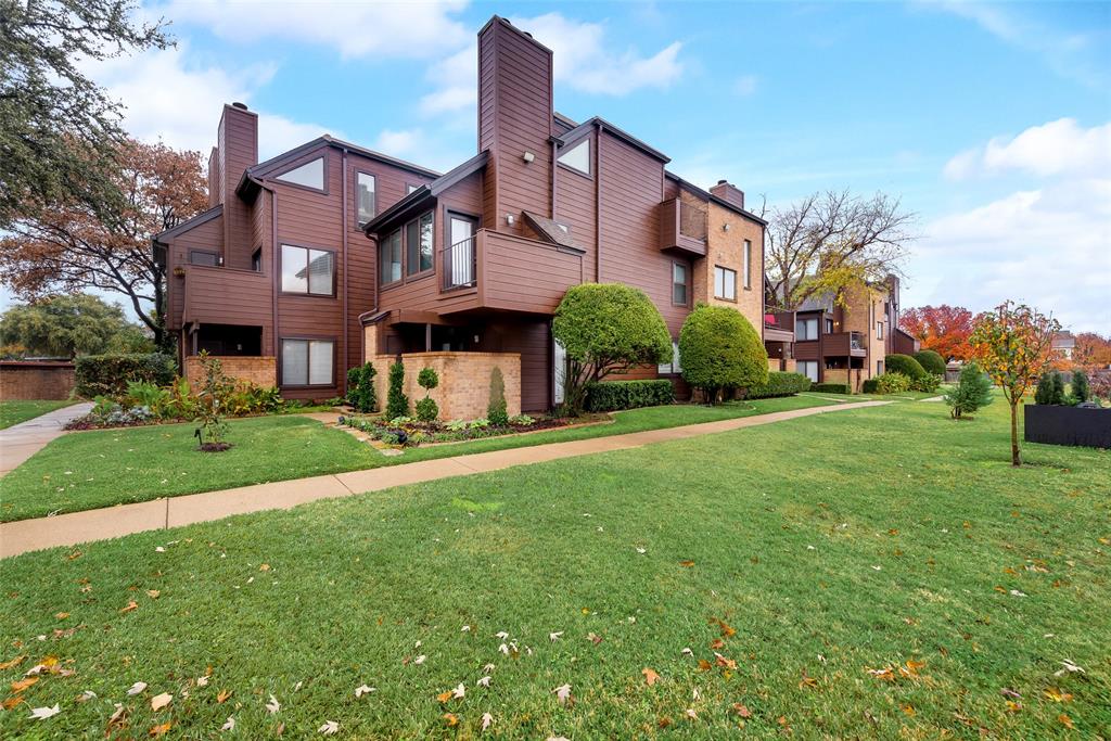 Oak Creek Condo - Residential
