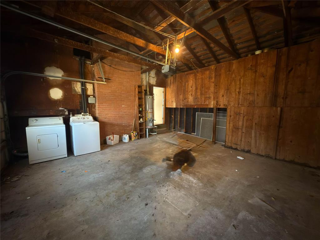 Davilla Drive Estates - Residential Lease