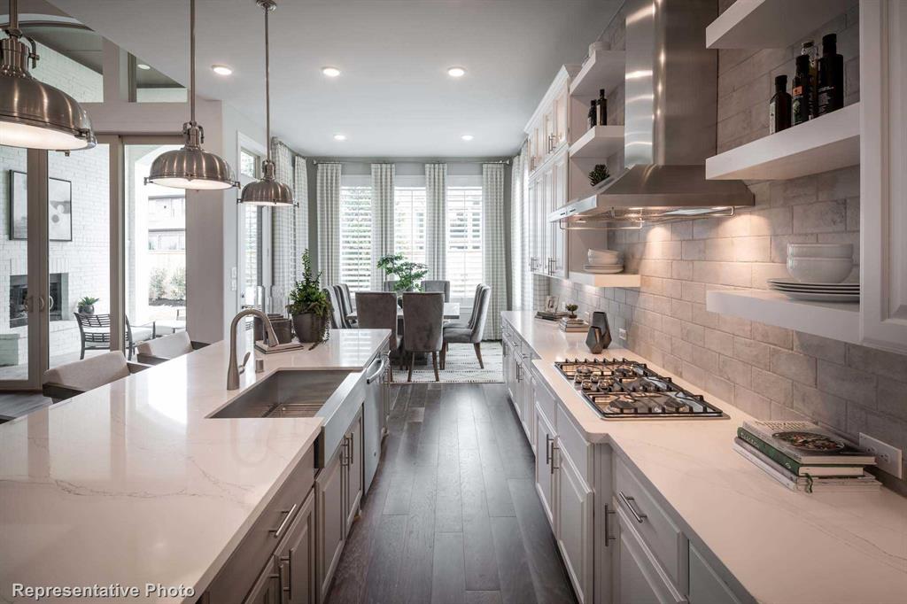 2741 Prestonshire Lane