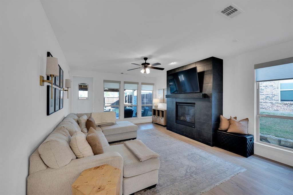 Castle Hills Ph 10a - Residential