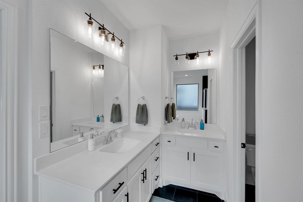 Castle Hills Ph 10a - Residential