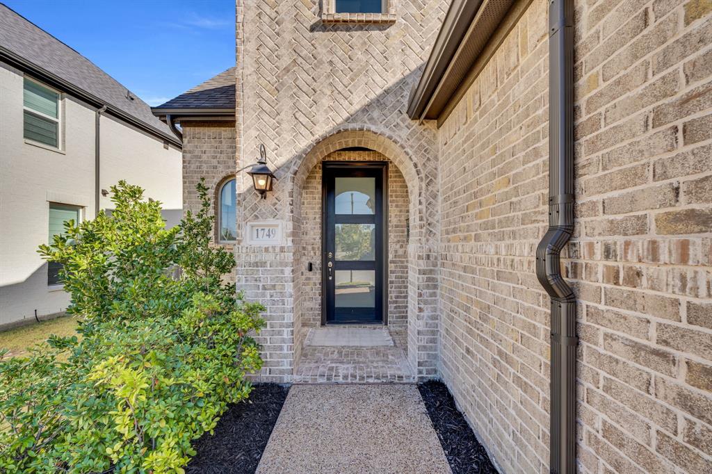 1749 Dartmoor Drive