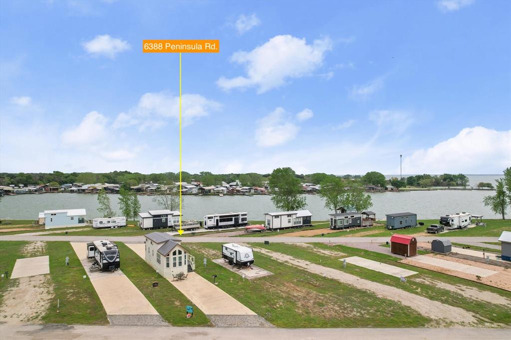 Peninsula Point - Residential