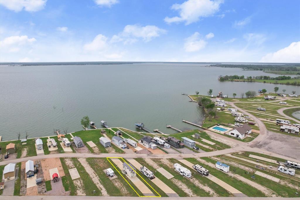 Peninsula Point - Residential