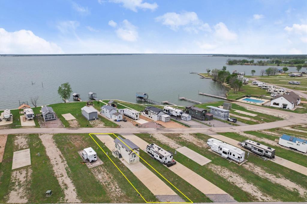 Peninsula Point - Residential