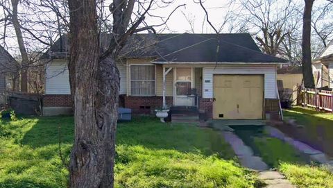 2516 Marfa Avenue Dallas TX 75216