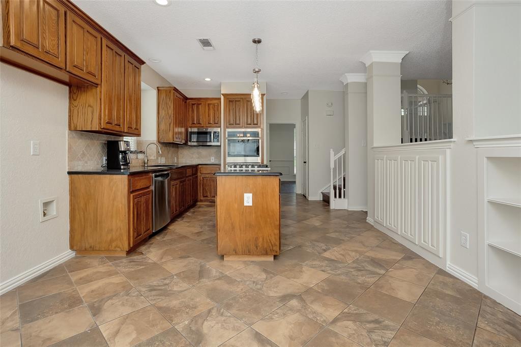 Hulen Bend - Residential Lease