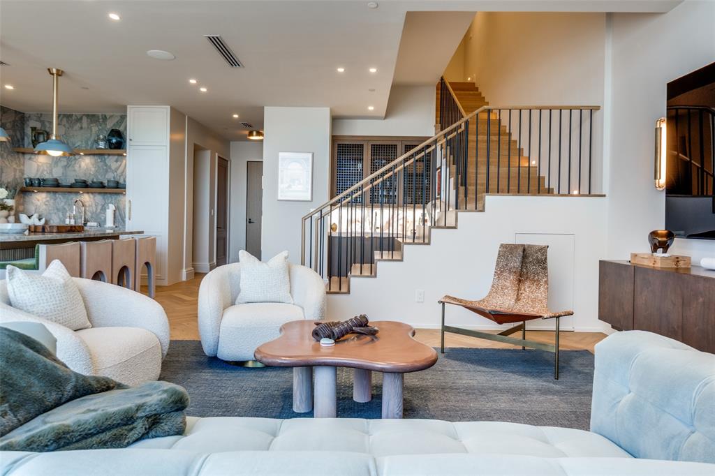 South Tower Residences - Residential