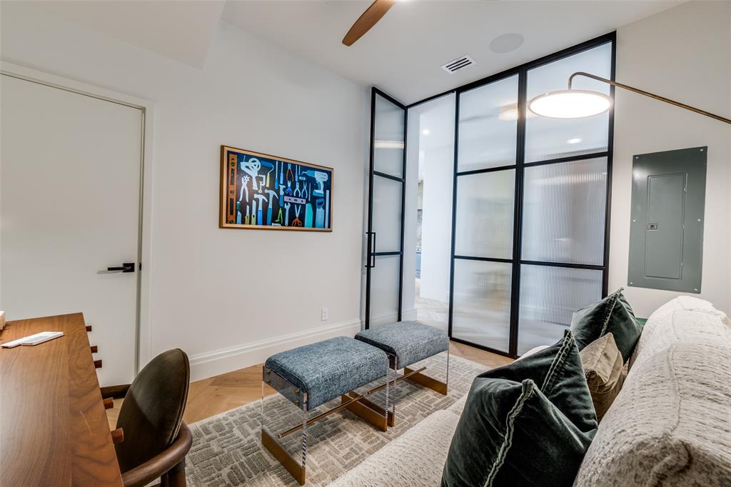 South Tower Residences - Residential