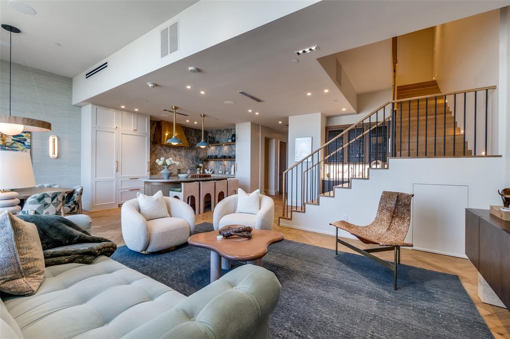 South Tower Residences - Residential