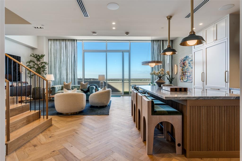 South Tower Residences - Residential