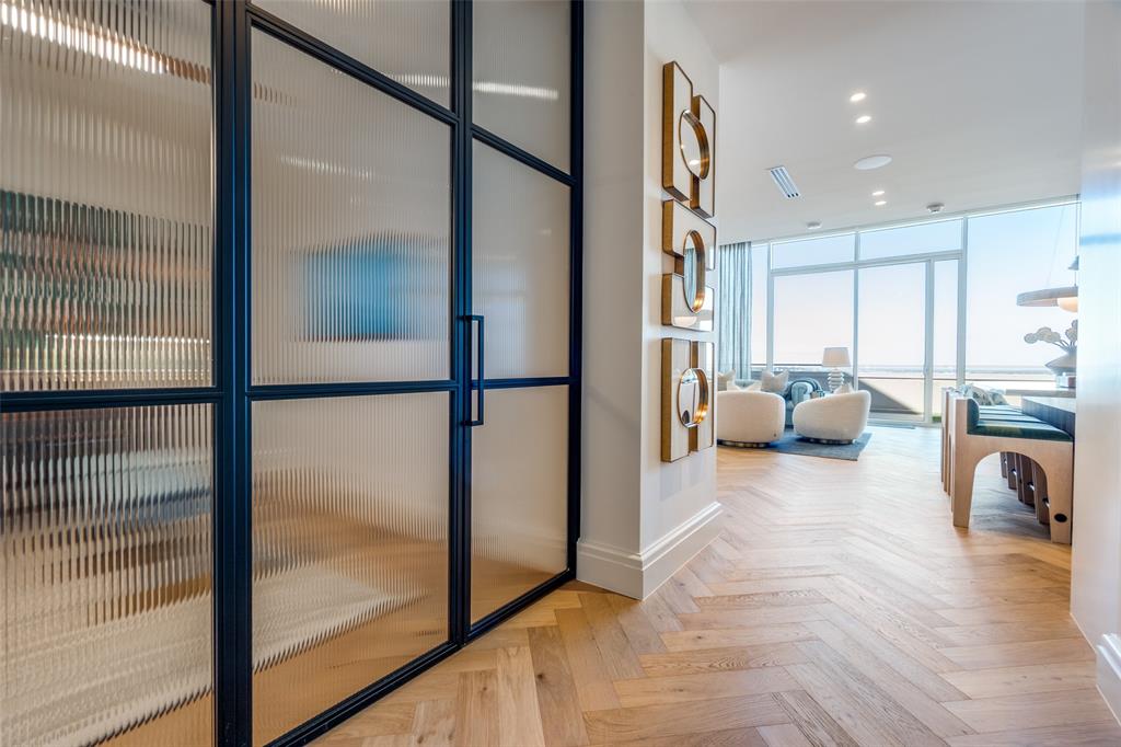 South Tower Residences - Residential